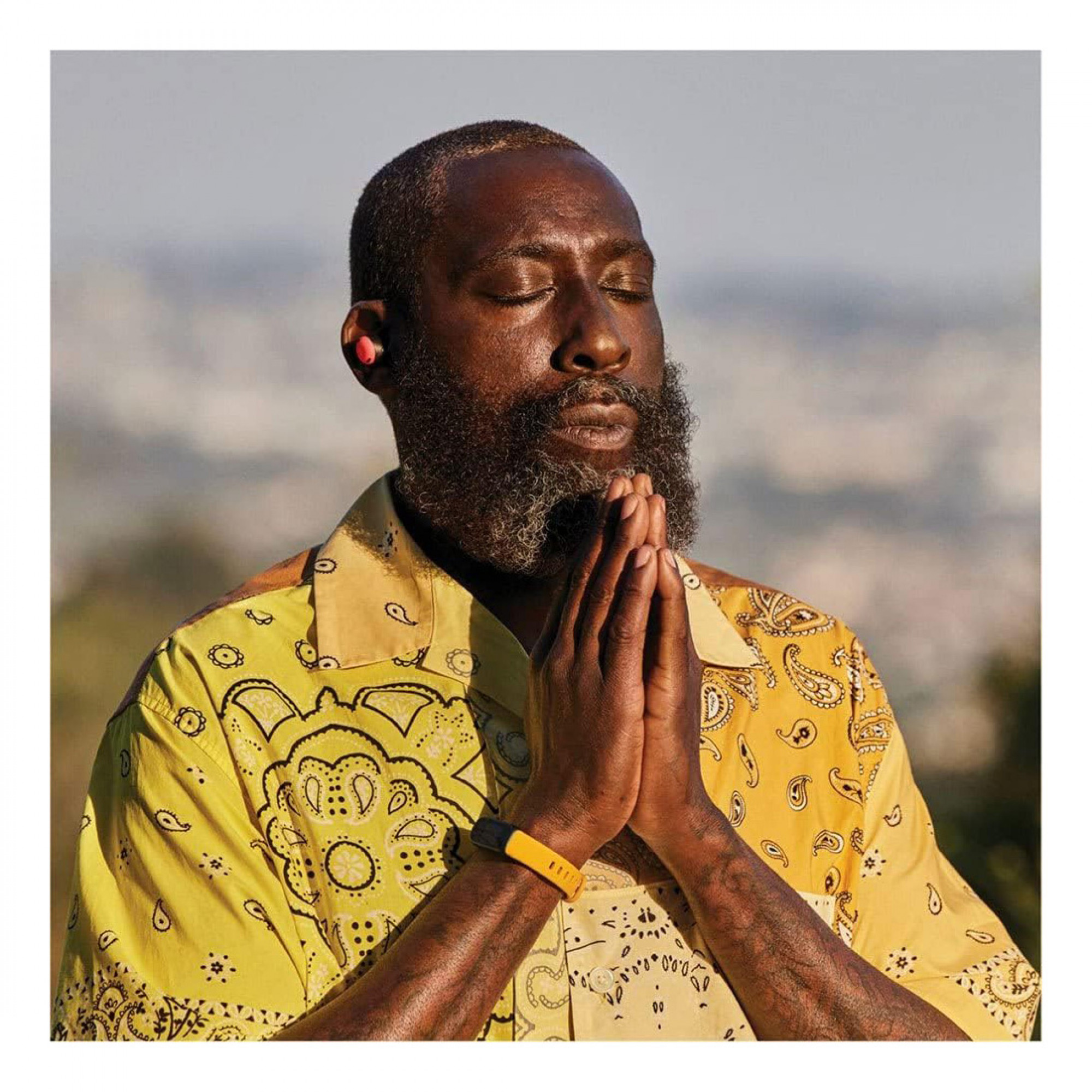 Фитнес-браслет Fitbit Inspire 3 Tracker Black/Morning Glow